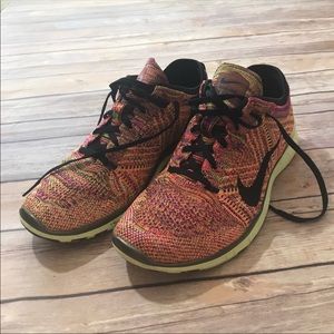 Nike Flyknit TR