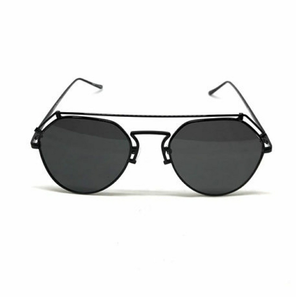Black aviator sunglasses