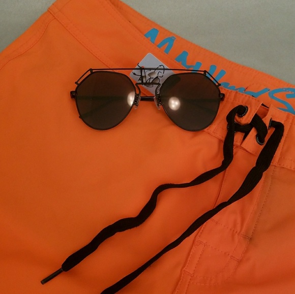 Black aviator sunglasses - Picture 2 of 4