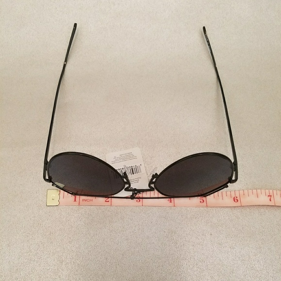 Black aviator sunglasses - Picture 4 of 4