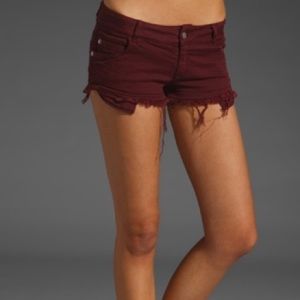 Brandy Melville maroon shorts