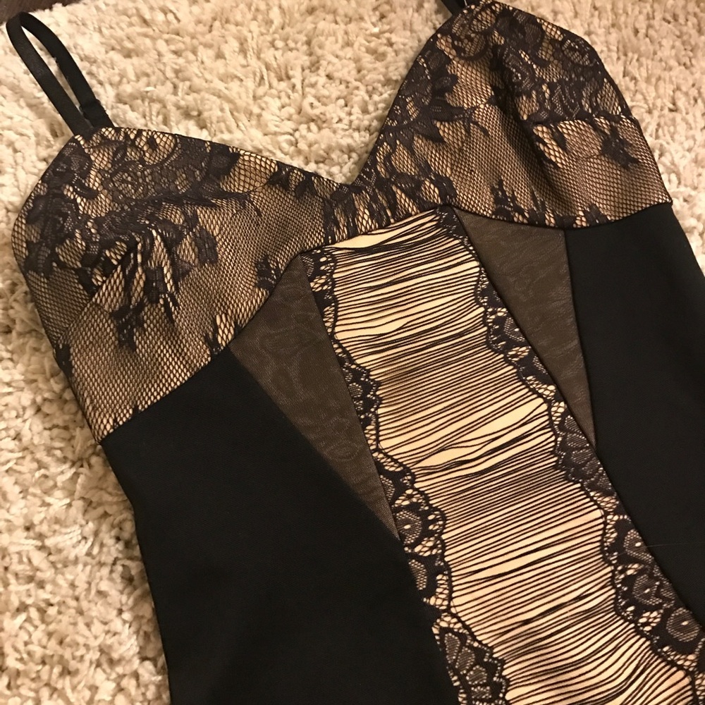 BEBE DRESS - Picture 3 of 3