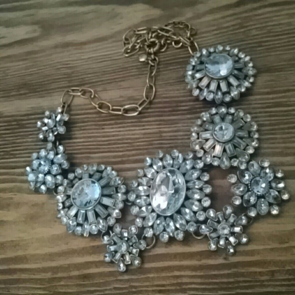 J crew necklace - Picture 3 of 6