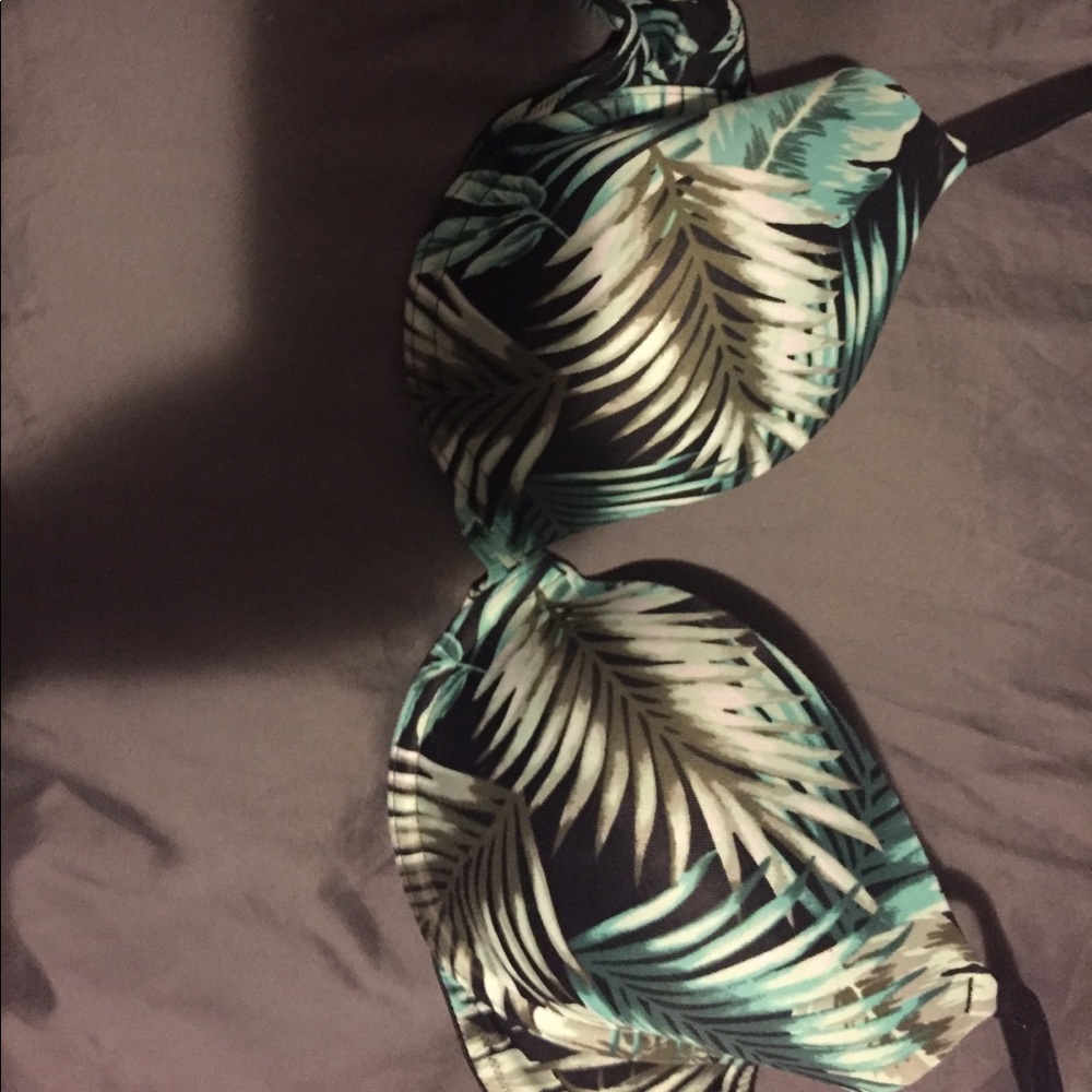 VS