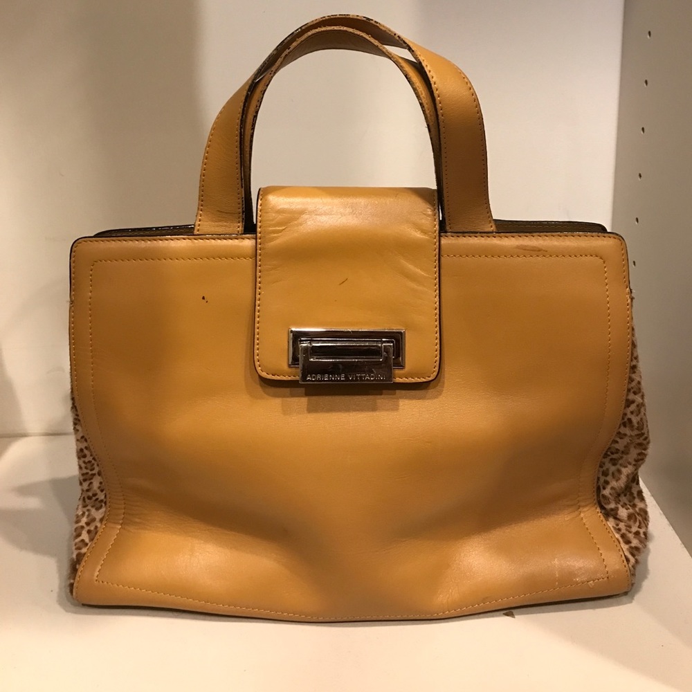 Handbag
