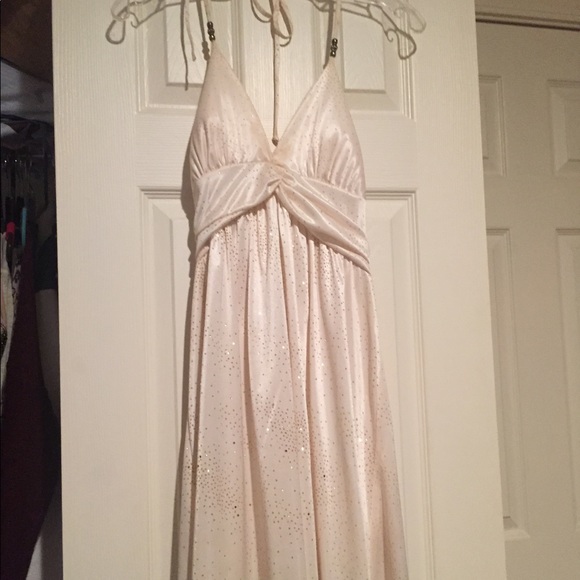 Dress - Picture 1 of 4