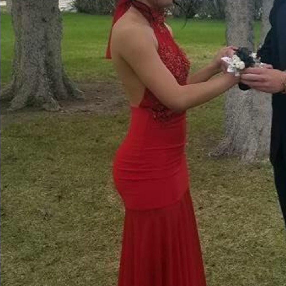 Dress - Picture 2 of 2