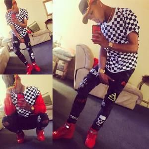 Meet your Posher, Gregory