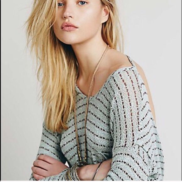 Free People Angel Island Hacci sweater NWOT - Picture 2 of 4