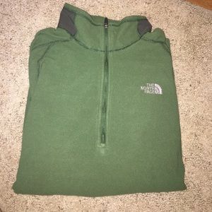 Men's North Face fleece halfzip!