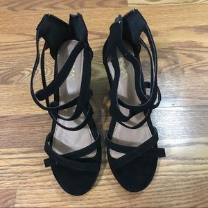 Black strappy wedges