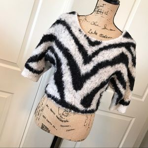 BEBE women's chevron stripe fuzzy crop sweater