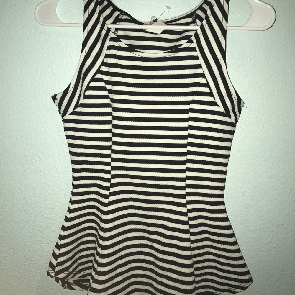Black and white peplum top