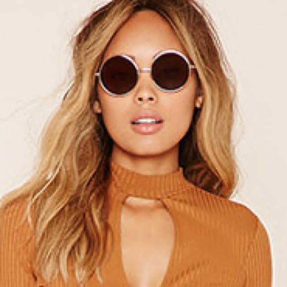 Ribbed Choker Neck Long Sleeve Top in Ginger-Large - Picture 2 of 2