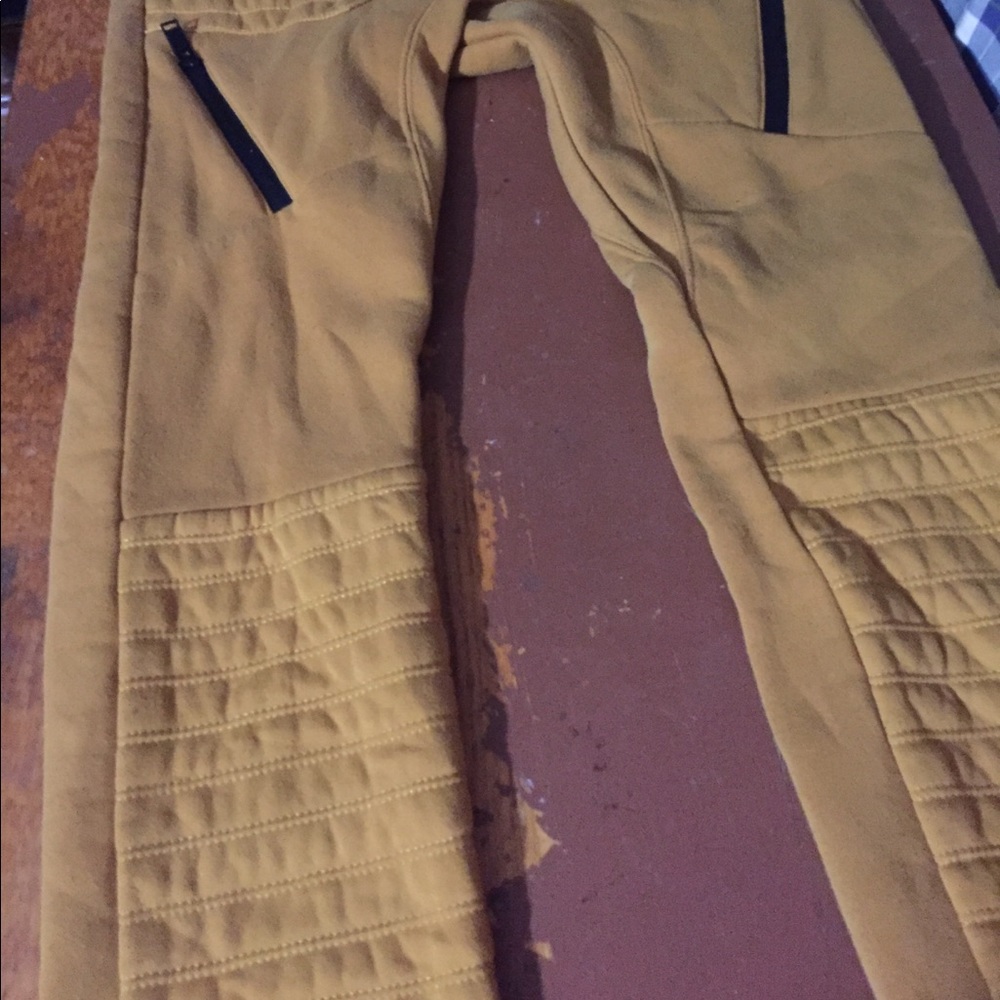 Remarkable Switch Joggers