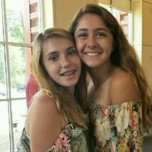 Meet your Posher, Sarai