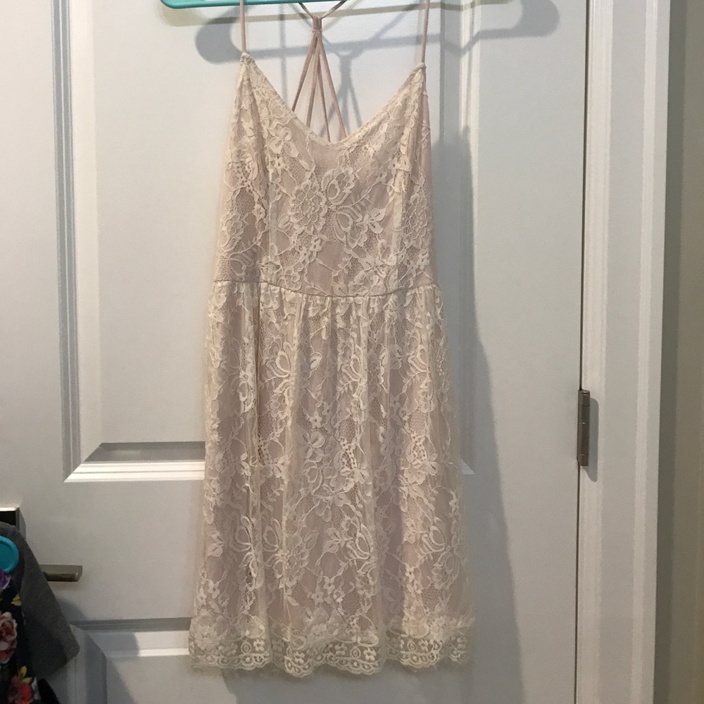 White lace dress