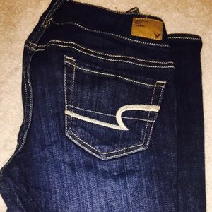 American Eagle Low-Cut "Artist" jeans