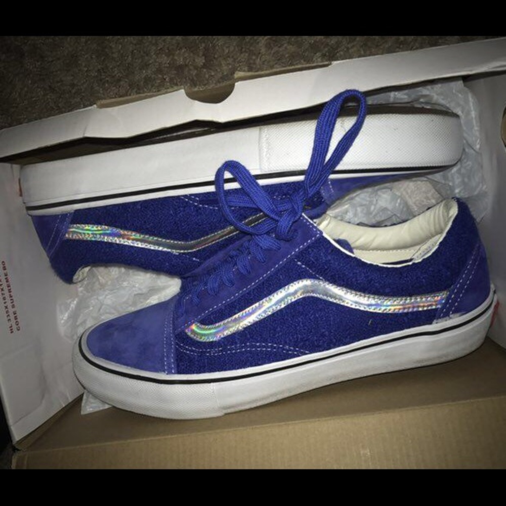 Supreme Old School Low Pro Iridescent Vans