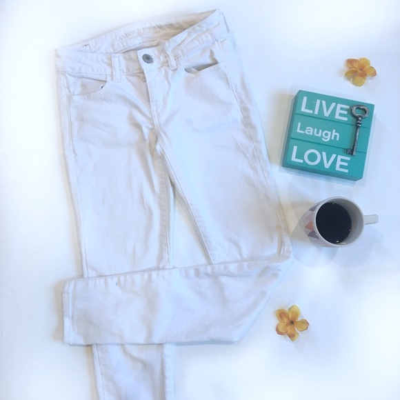 American Eagle Outfitters Denim - American Eagle White jeggings
