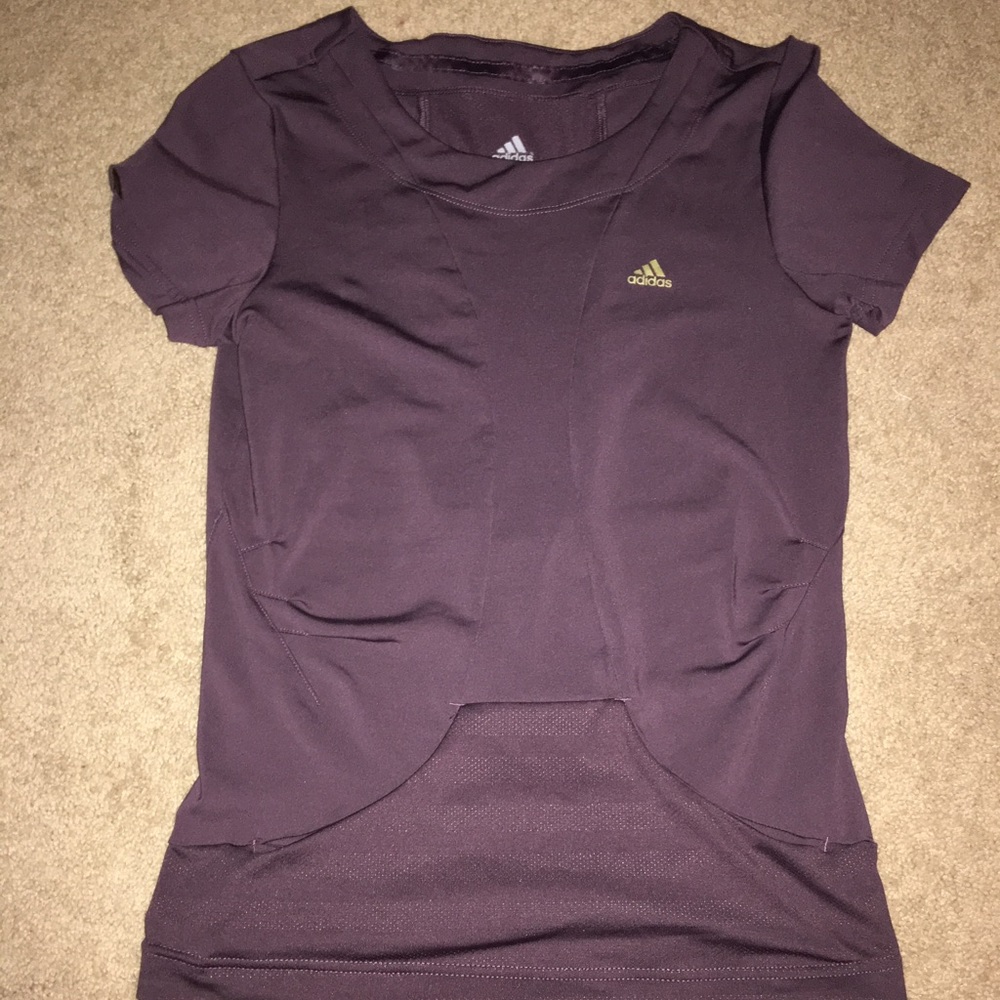 🍁🍂Adidas short sleeve tank top🍁🍂