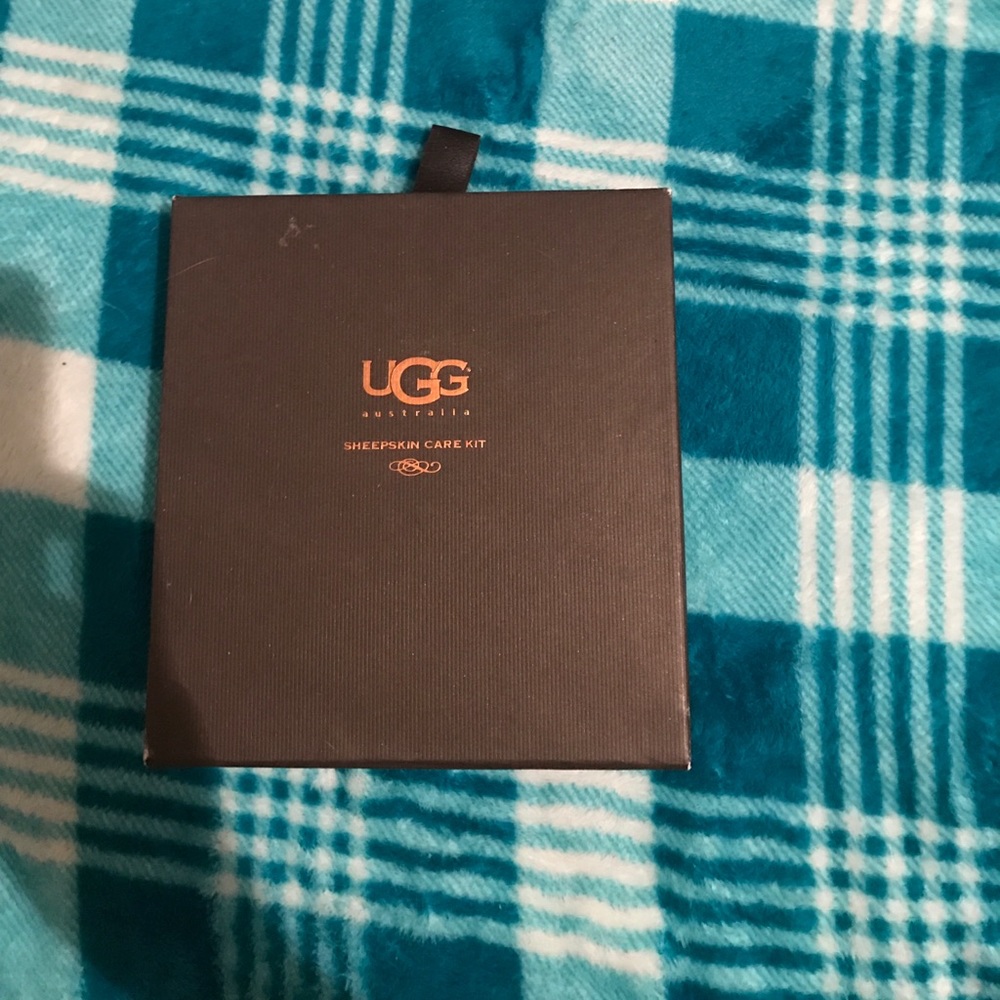 sheepskin care kit by UGG