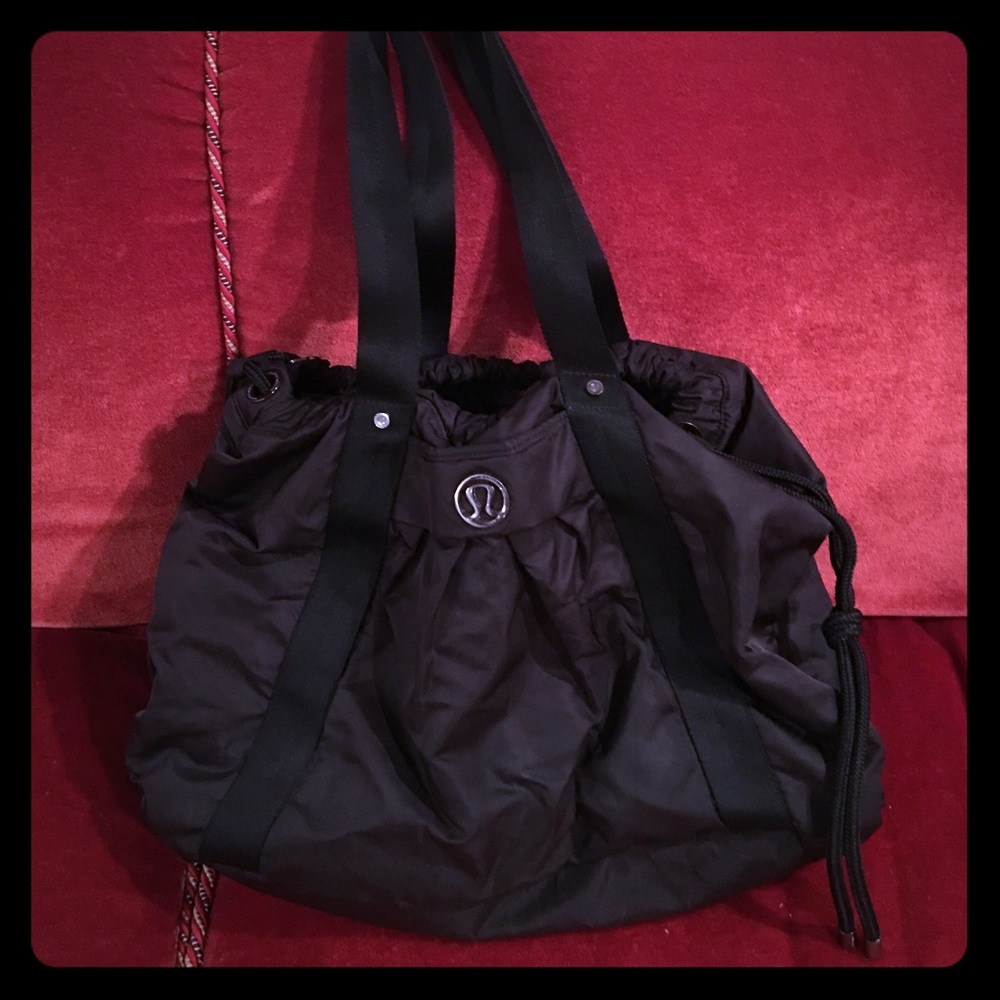Lululemon yoga gym bag