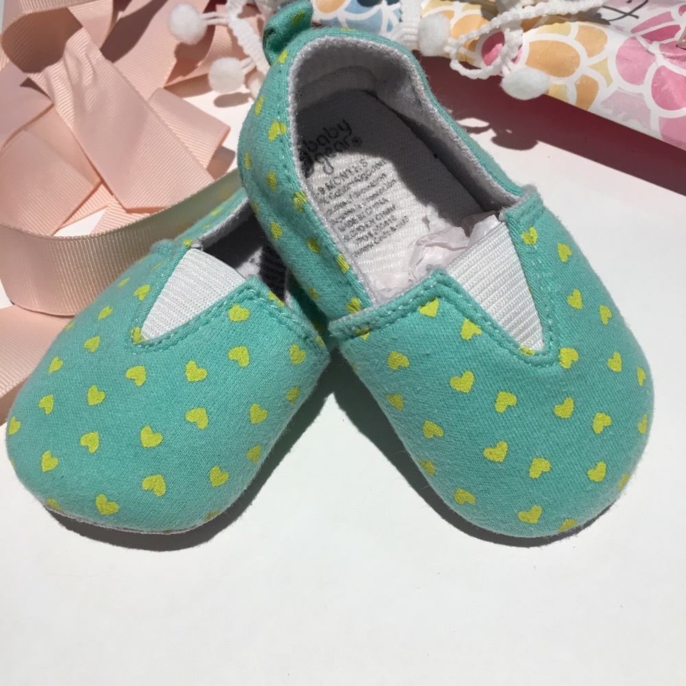 Baby 👶🏻 Gear first walker shoes ❤️