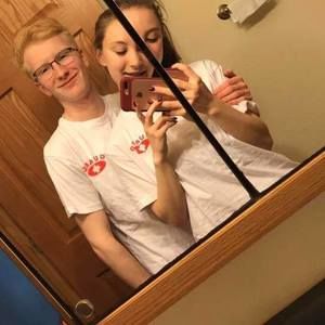 Meet your Posher, Hunter