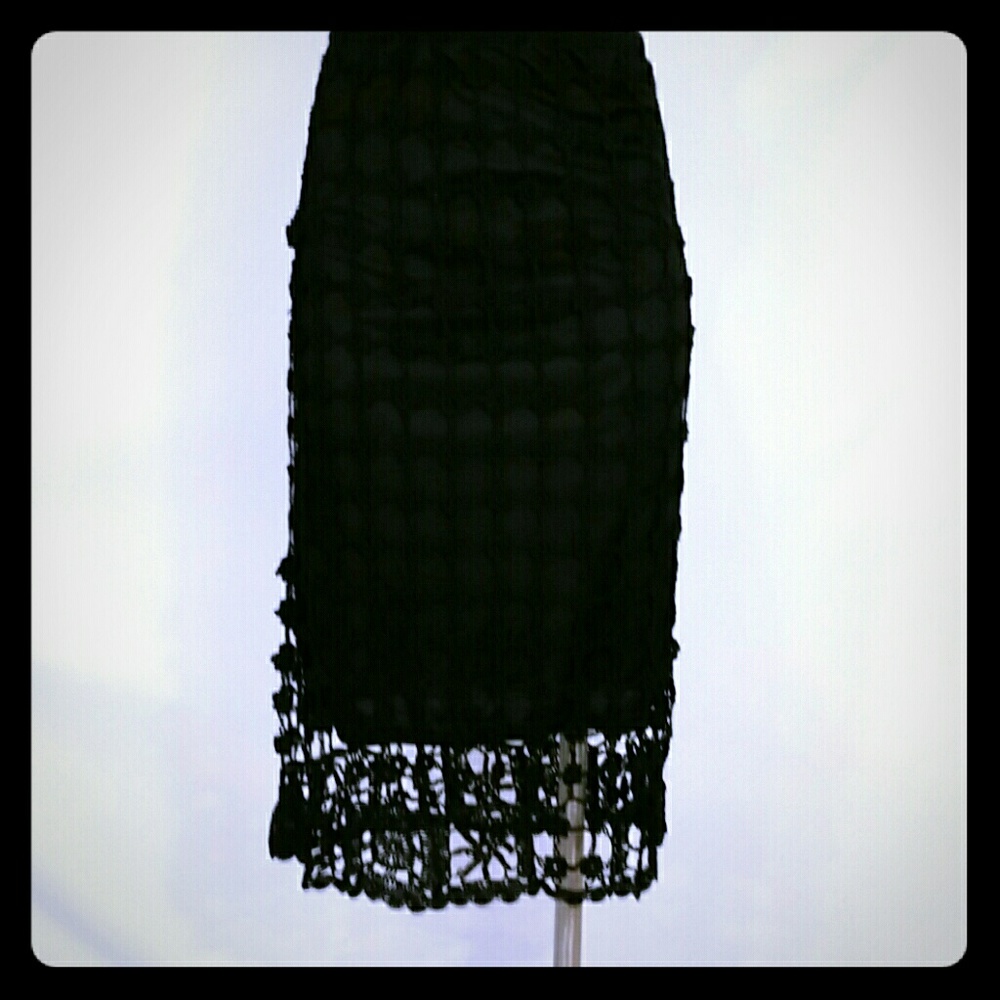 Nwt black crochet lace skirt size small