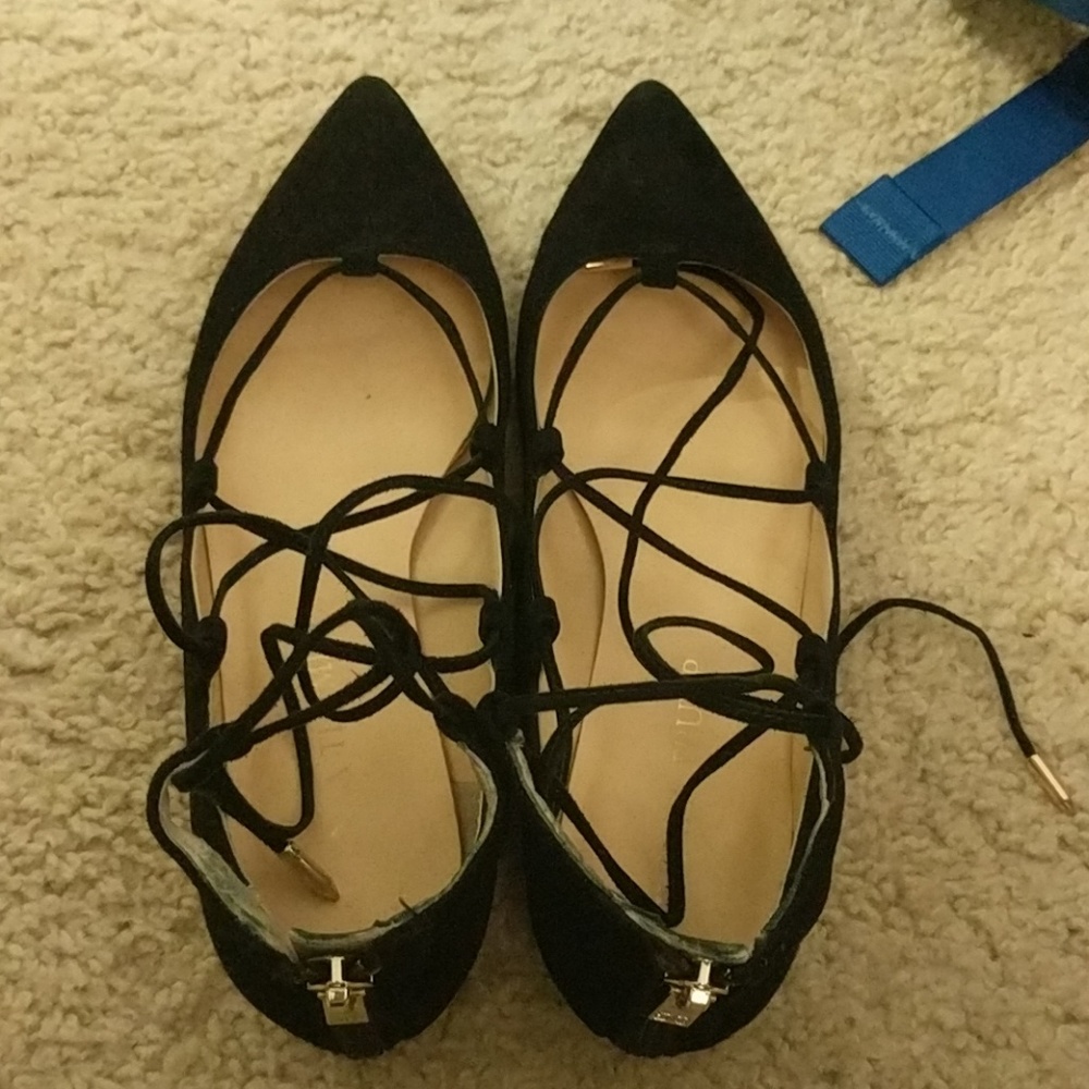 IVANKA TRUMP Black Lace-Up Pointed Flats