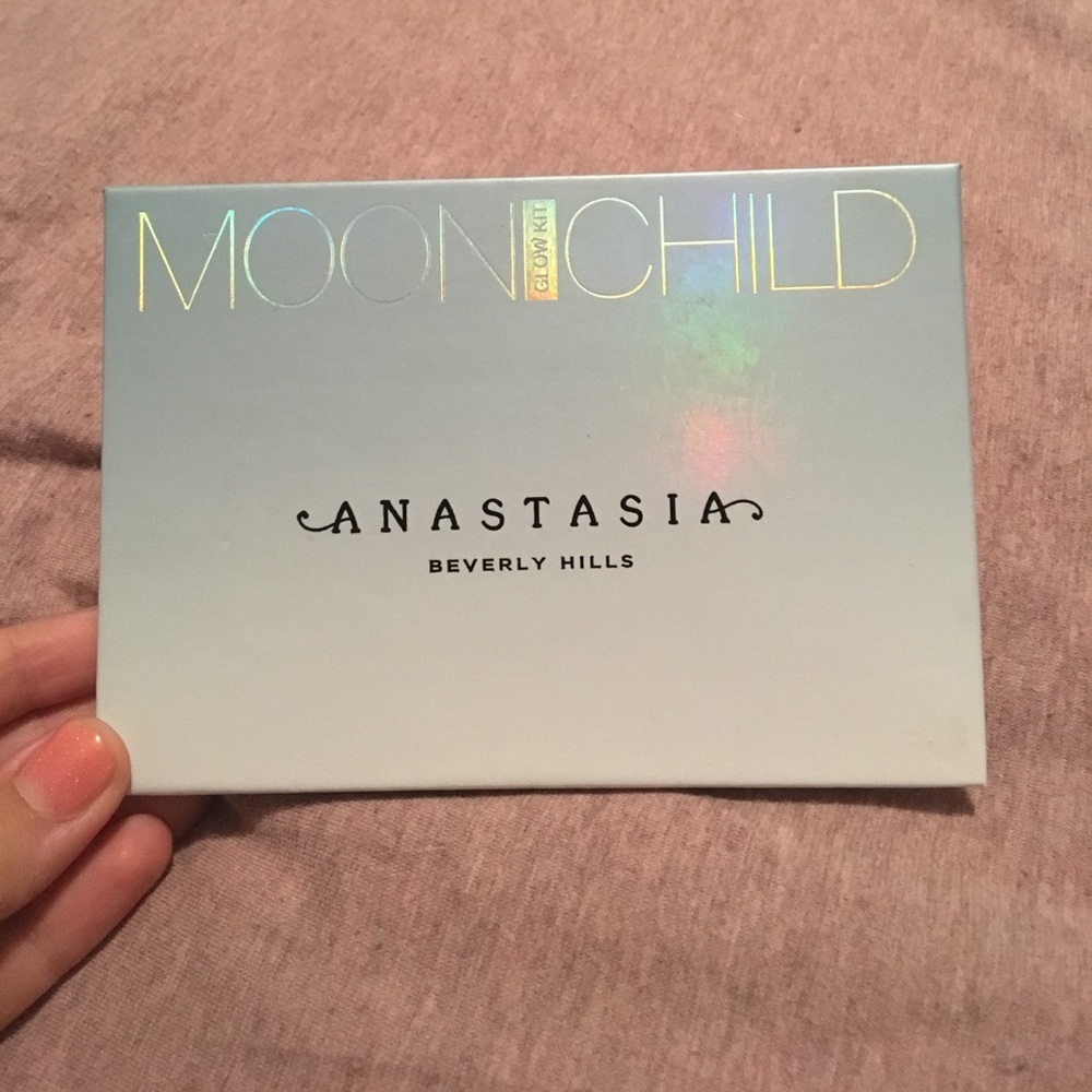 Anastasia Beverly Hills Moonchild Glow Kit