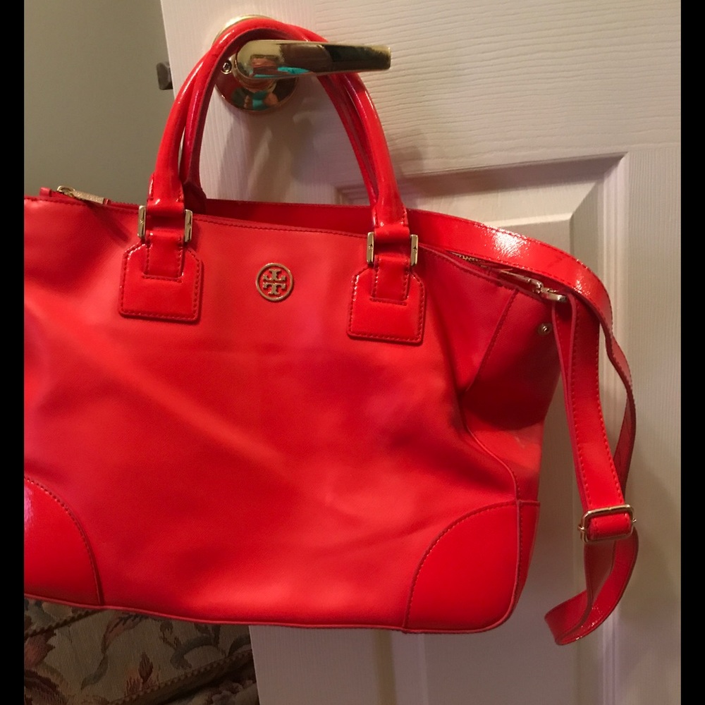 Authentic Tory Burch bag!  Just Reduced!!