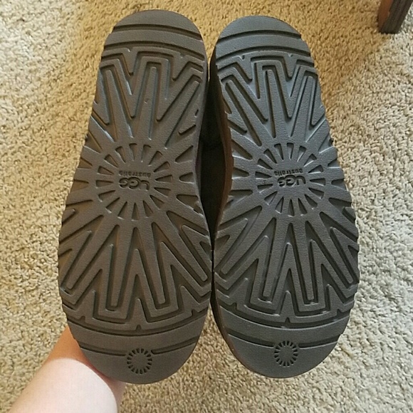 Tall Chocolate Uggs - Picture 4 of 4