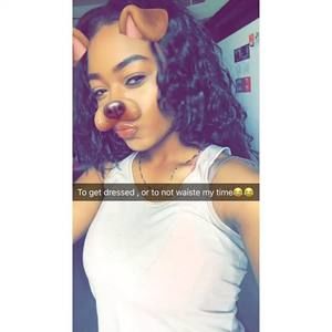 Meet your Posher, Yari