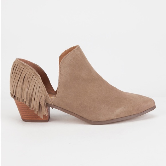 Distressed Fringe V Cut Out Boho Booties - Picture 6 of 7