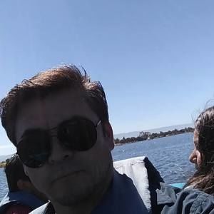 Meet your Posher, Manuel