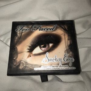 Too faced Smokey Eye