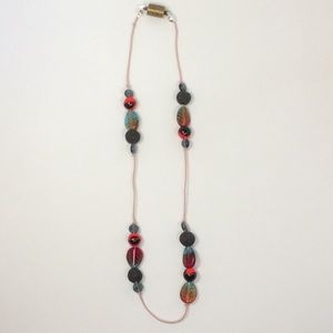 Ecletant brand necklace spaced silk necklace