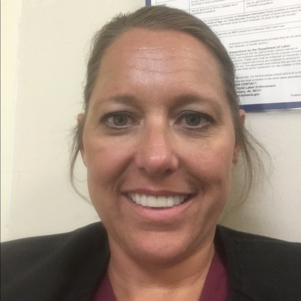 Meet your Posher, Dana