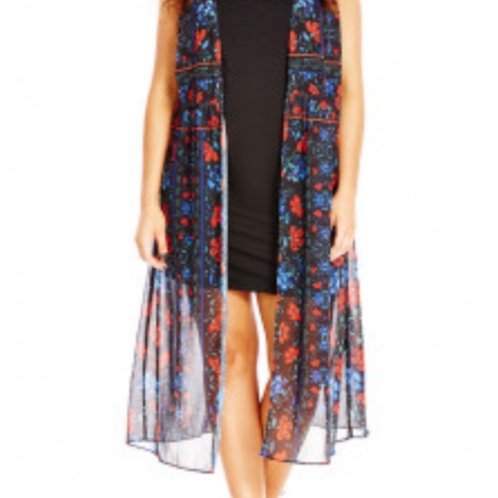 Size M/18 City Chic Kimono