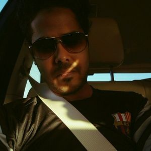 Meet your Posher, Rafi