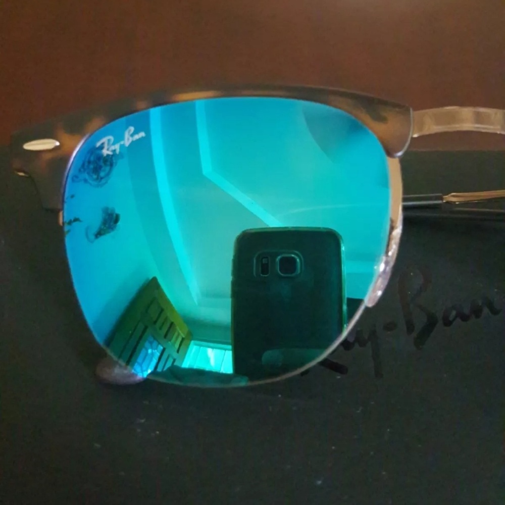 **SOLD ON Ⓜ️ercari**