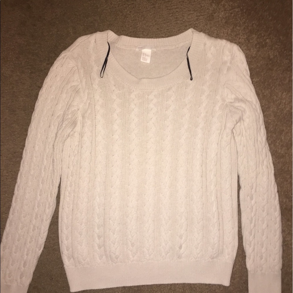 Off white sweater