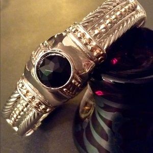 CUFF BRACELET