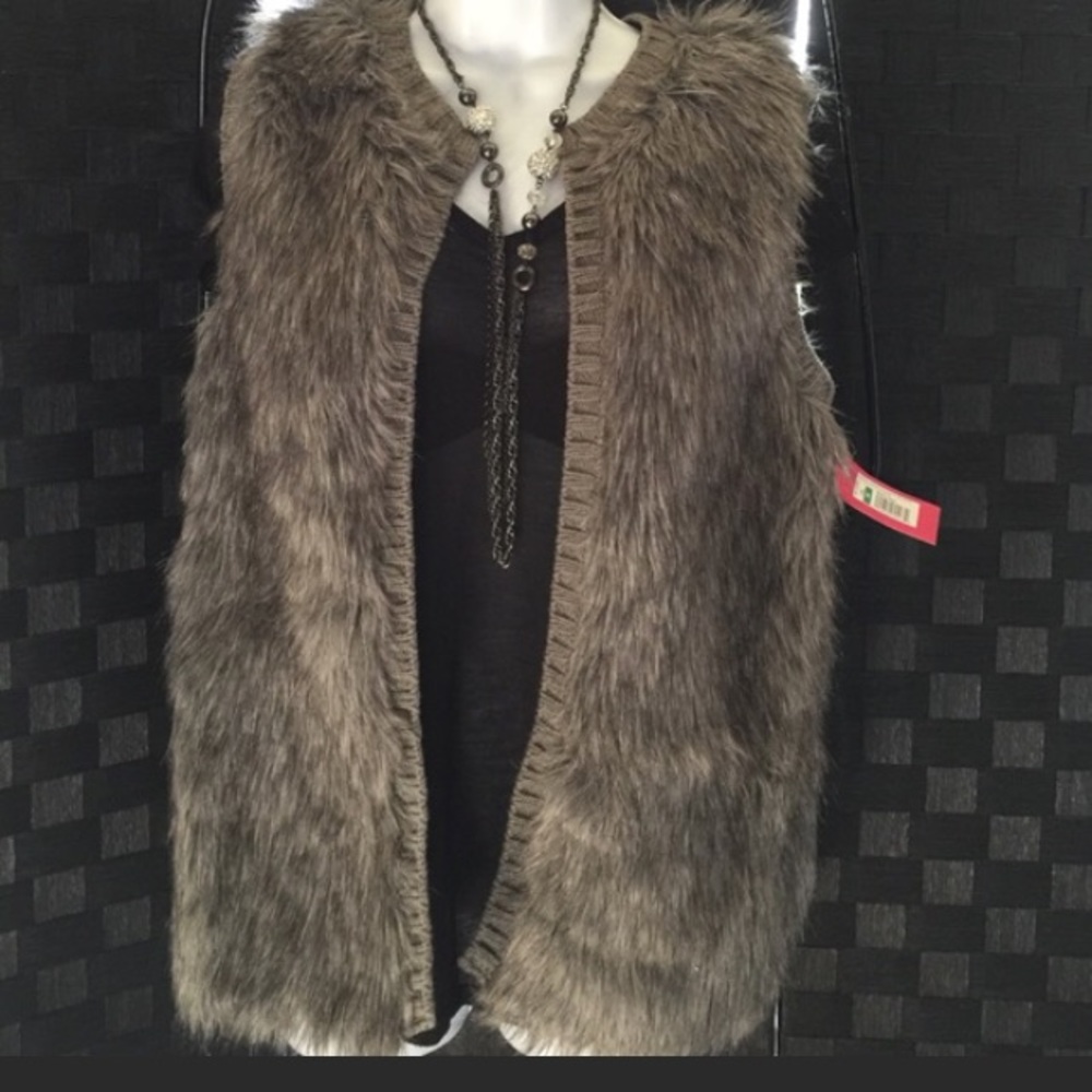 Exhilaration faux fur sweater vest