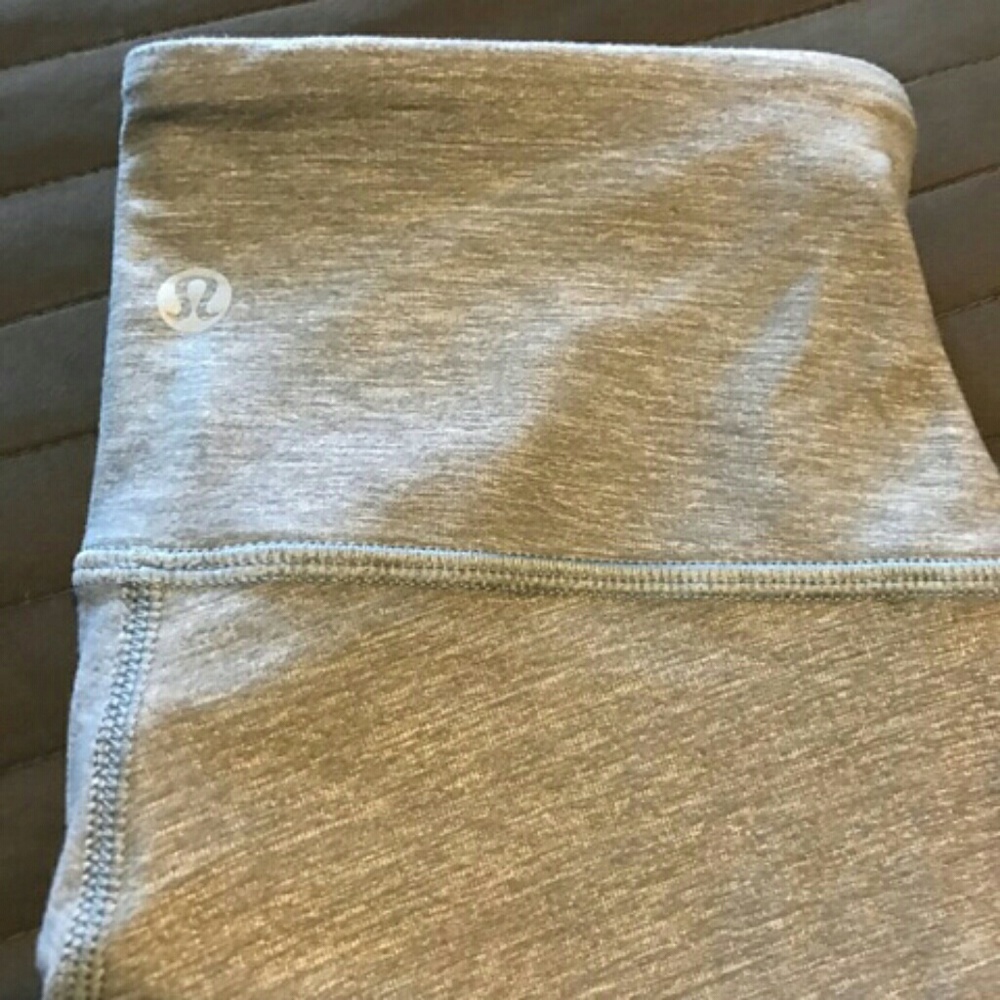 LULULEMON LEGGINGS