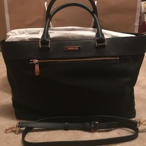 MICHAEL KORS TOTE BAG