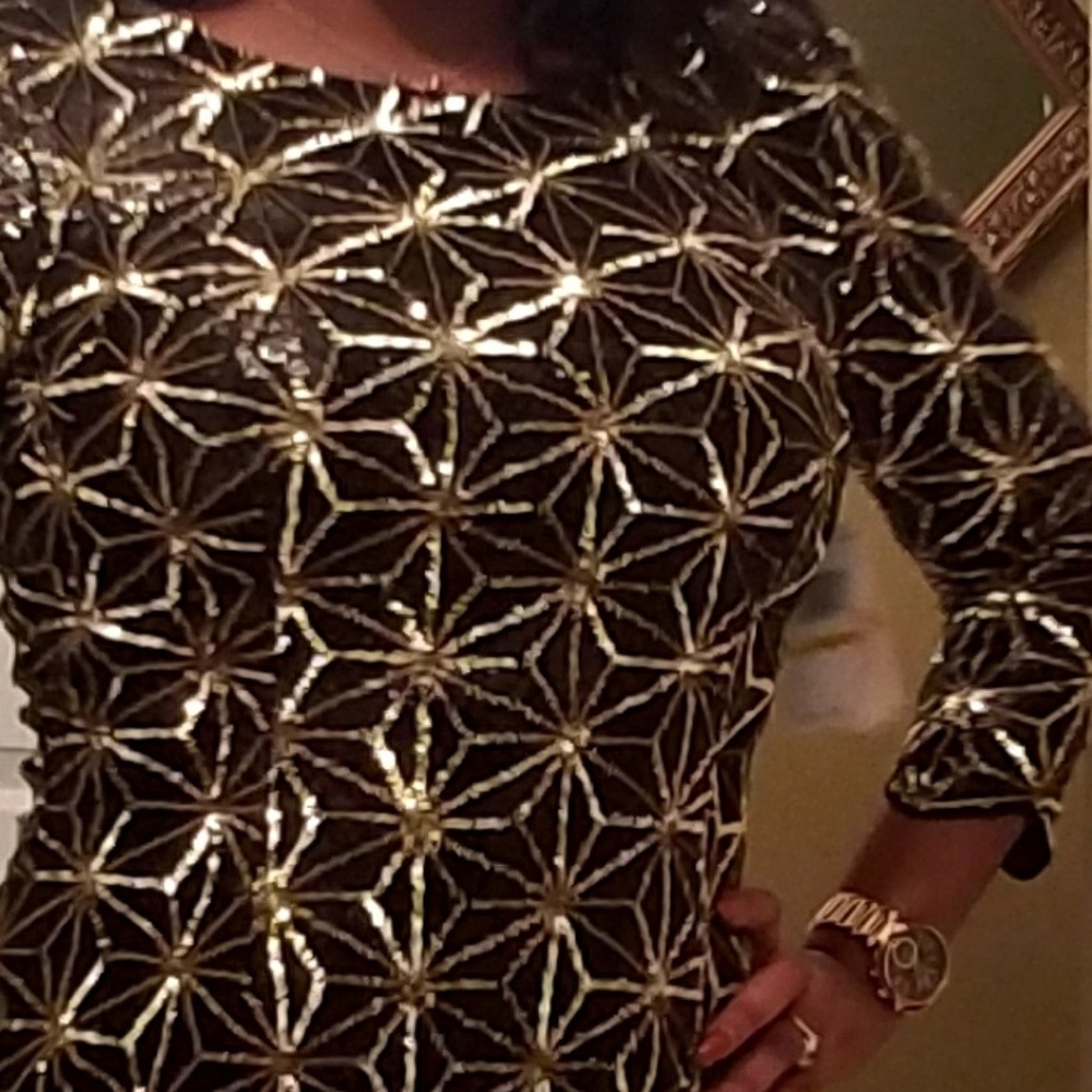GB BLACK AND GOLD SEQUIN DRESS
