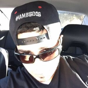 Meet your Posher, Manuel